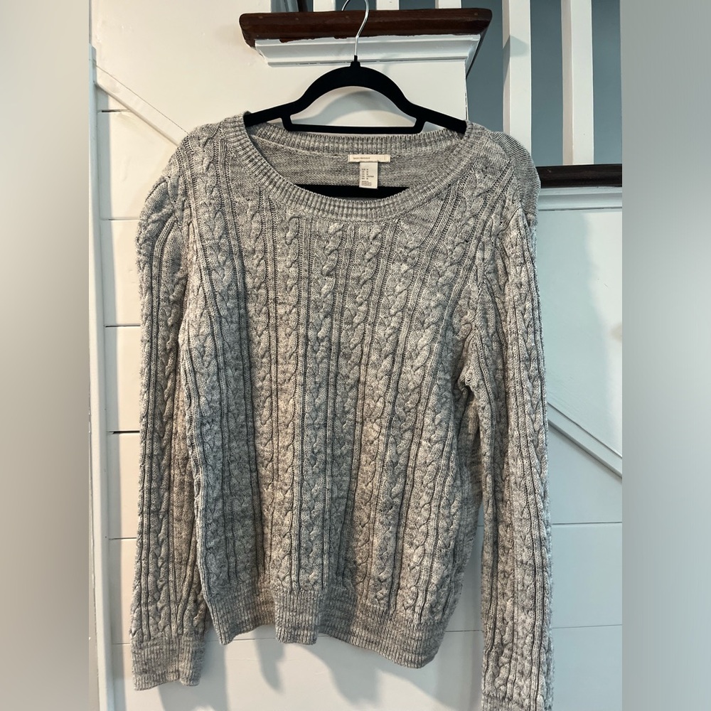 Gray Cable Knit Sweater (M)
